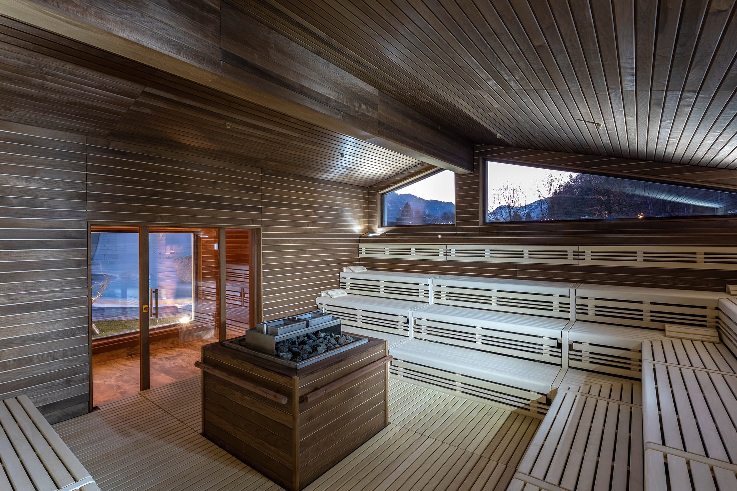 Blick in die Textil Sauna der Saunawelt der Tamina Therme in Bad Ragaz.