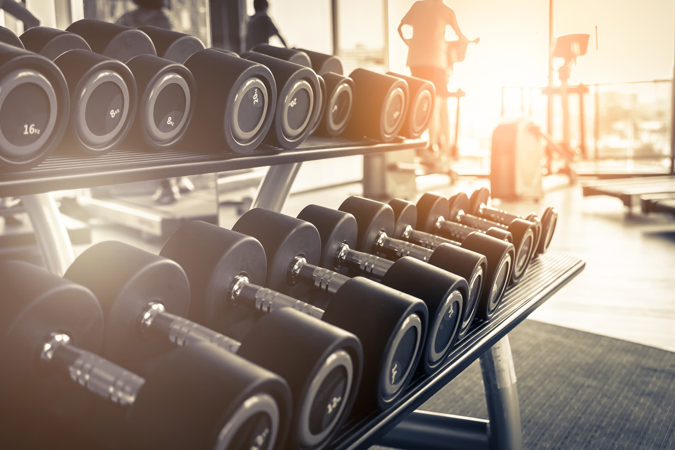 Detailaufnahme der hanteln im Fitnessstudio der Tamina Therme in Bad Ragaz.